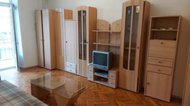 Сдам 1 ком. квартиру по ул. Низами
